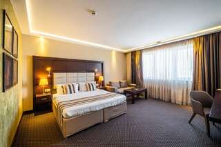 Отель Hotel Imperial Plovdiv Пловдив Двухместный номер Делюкс с 1 кроватью и бесплатной парковкой — Для одноместного размещения-2